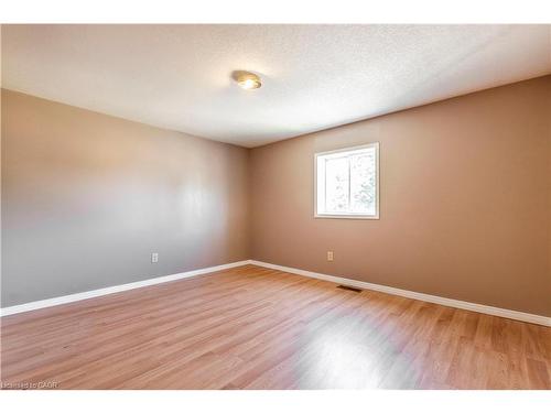 104 Oakwood Avenue, Cambridge, ON 