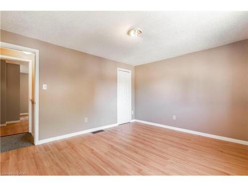 104 Oakwood Avenue, Cambridge, ON 