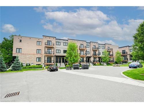 3C-164 Heiman Street  Kitchener, ON N2M 3L9