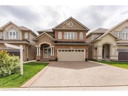 67 Bellroyal Crescent  Stoney Creek, ON L8J 0E7