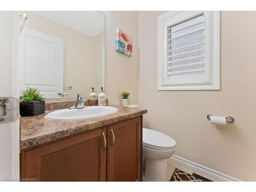 67 Bellroyal Crescent, Stoney Creek, ON - Indoor Photo Showing Bathroom