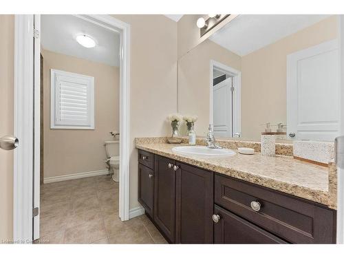 67 Bellroyal Crescent, Stoney Creek, ON - Indoor Photo Showing Bathroom