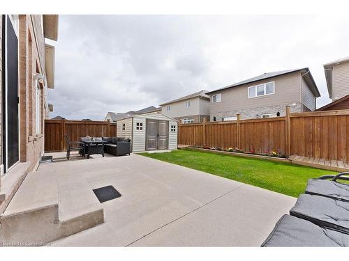 67 Bellroyal Crescent, Stoney Creek, ON - Outdoor