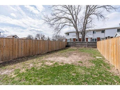 99 Robins Avenue, Hamilton, ON - Outdoor