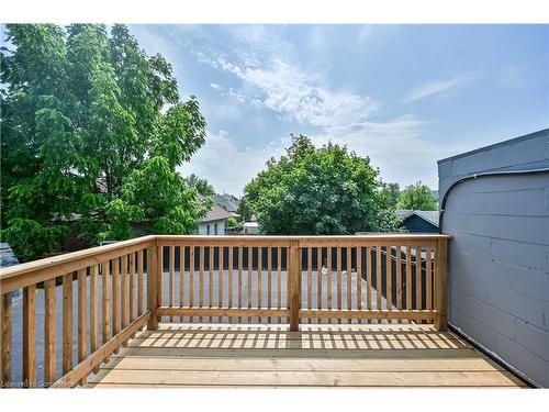 Upper 2-1466 Main Street E, Hamilton, ON - Outdoor With Exterior