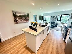 401-525 New Dundee Road  Kitchener, ON N2P 0K8