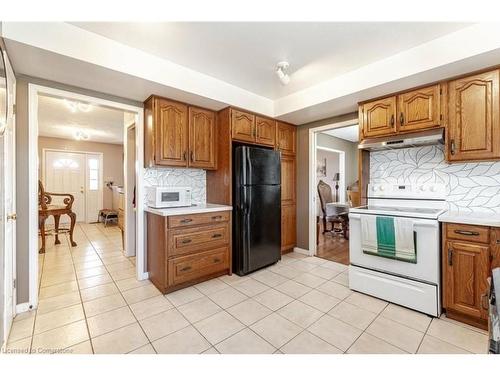 8299 Concession 2 Rd, West Lincoln, ON - Indoor Photo Showing Kitchen