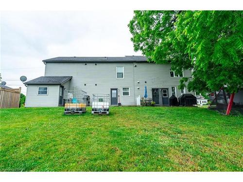 154-156 Freelton Road, Freelton, ON 