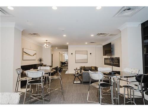Lph13-118 King Street E, Hamilton, ON - Indoor Photo Showing Dining Room