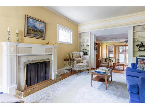 74 Chedoke Avenue, Hamilton, ON - Indoor Photo Showing Living Room With Fireplace