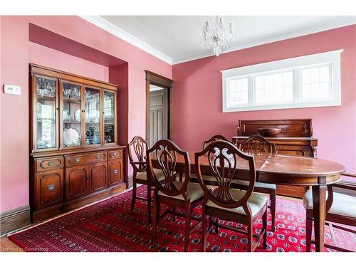 74 Chedoke Avenue, Hamilton, ON - Indoor Photo Showing Dining Room