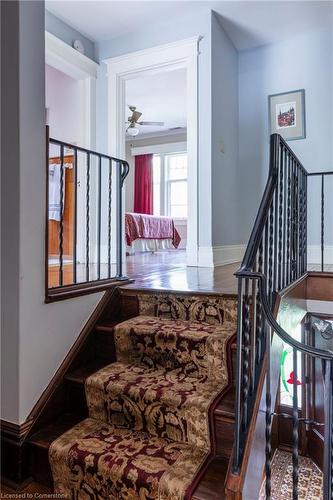 74 Chedoke Avenue, Hamilton, ON - Indoor Photo Showing Other Room