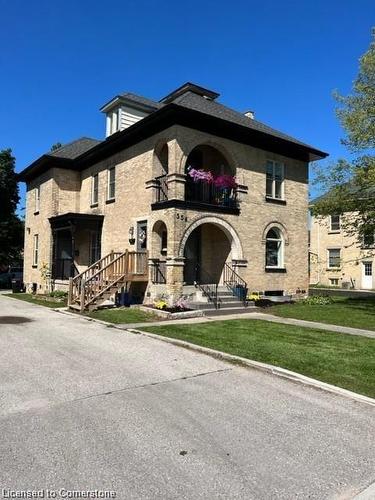 552 7th Avenue  Hanover, ON N4N 2J7