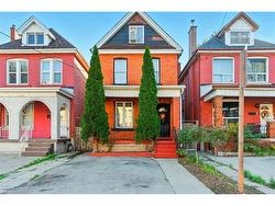 44 Holton Avenue N Hamilton, ON L8L 6H4