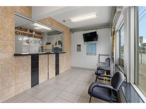 582 Upper James Street, Hamilton, ON 