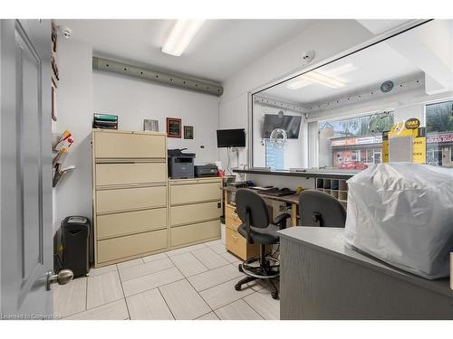 582 Upper James Street, Hamilton, ON 