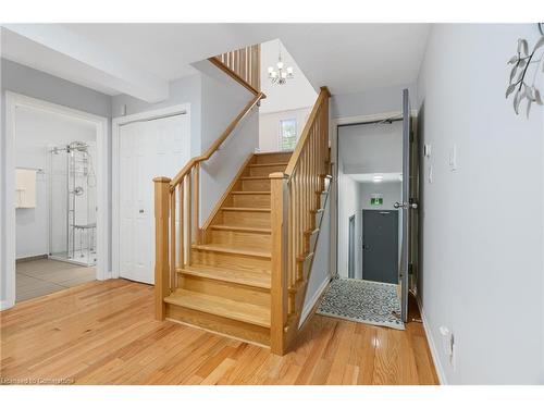 582 Upper James Street, Hamilton, ON 