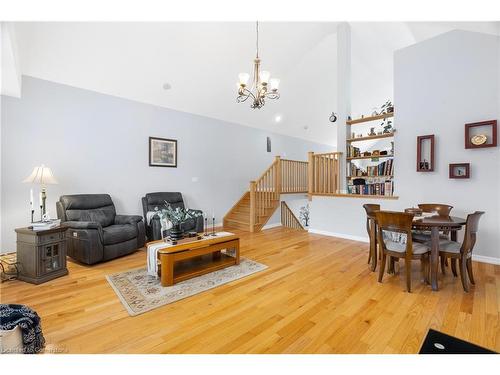 582 Upper James Street, Hamilton, ON 