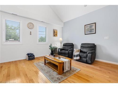 582 Upper James Street, Hamilton, ON 