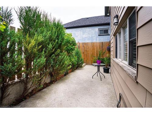 582 Upper James Street, Hamilton, ON 