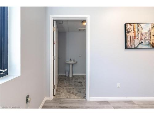 4-64 Frederick Drive, Guelph, ON 