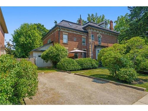 275 Cumberland Avenue, Hamilton, ON 