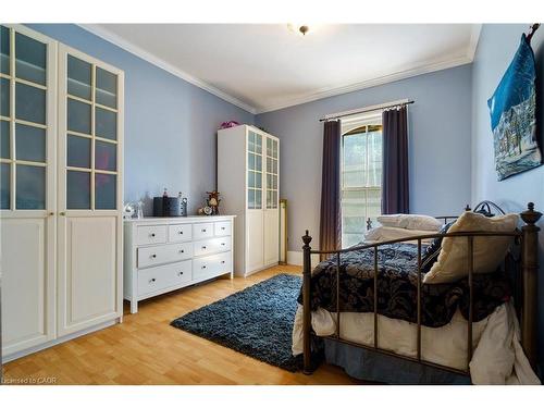 275 Cumberland Avenue, Hamilton, ON 