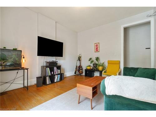 275 Cumberland Avenue, Hamilton, ON 