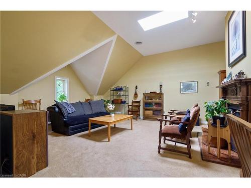 275 Cumberland Avenue, Hamilton, ON 