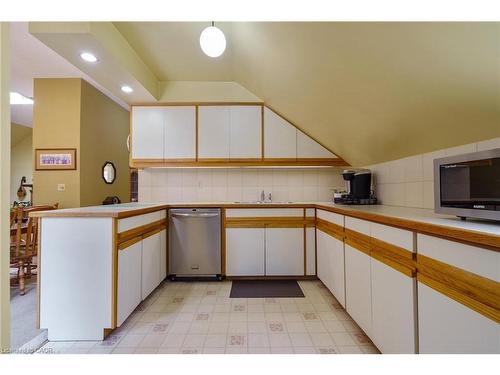 275 Cumberland Avenue, Hamilton, ON 