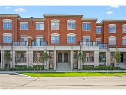 206-265 Cotton Grass Street  Kitchener, ON N2E 0L1