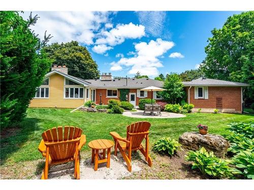 98 Hadley Drive, Ancaster, ON - Outdoor