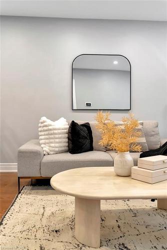 746 Roxborough Avenue, Hamilton, ON - Indoor Photo Showing Dining Room