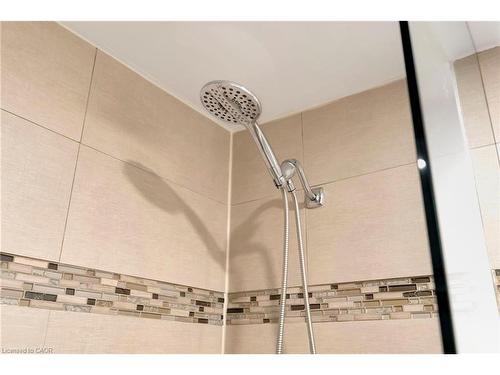 746 Roxborough Avenue, Hamilton, ON - Indoor Photo Showing Other Room