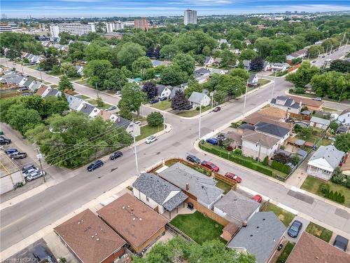 746 Roxborough Avenue, Hamilton, ON - Outdoor With View