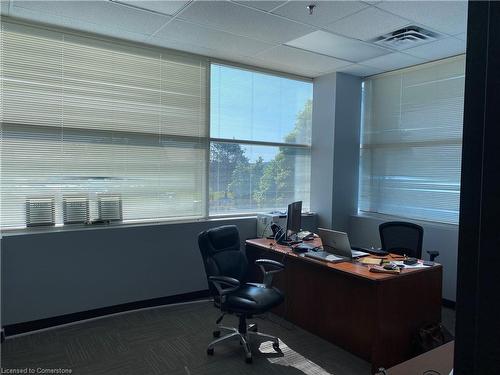 202-1349 Sandhill Drive, Ancaster, ON 