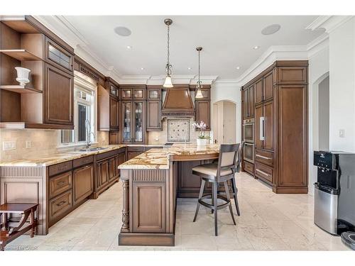 3122 Cedar Springs Road, Burlington, ON - Indoor Photo Showing Kitchen With Upgraded Kitchen