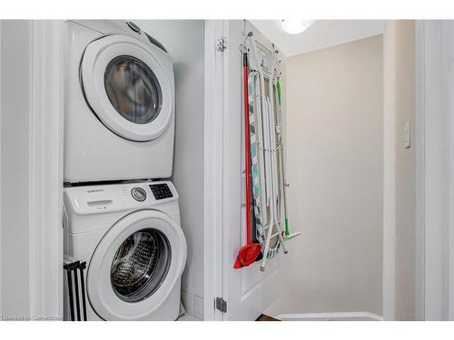 49-377 Glancaster Road, Hamilton, ON - Indoor Photo Showing Laundry Room