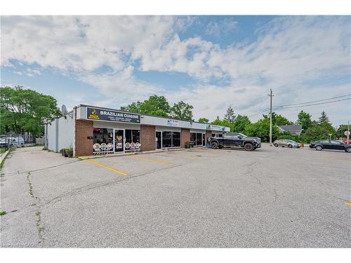 8 Oxford Street, Cambridge, ON 