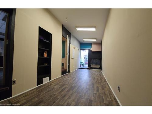 269 Cannon Street E, Hamilton, ON - Indoor Photo Showing Other Room