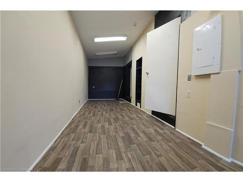 269 Cannon Street E, Hamilton, ON - Indoor Photo Showing Other Room