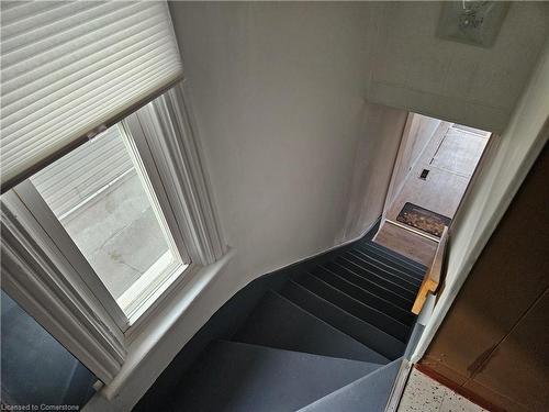 269 Cannon Street E, Hamilton, ON - Indoor Photo Showing Other Room