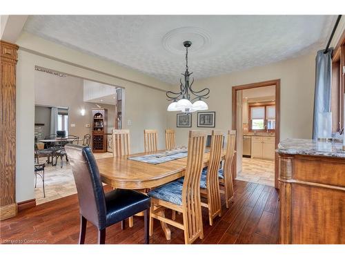 15 Marquette Drive, Kitchener, ON - Indoor Photo Showing Dining Room