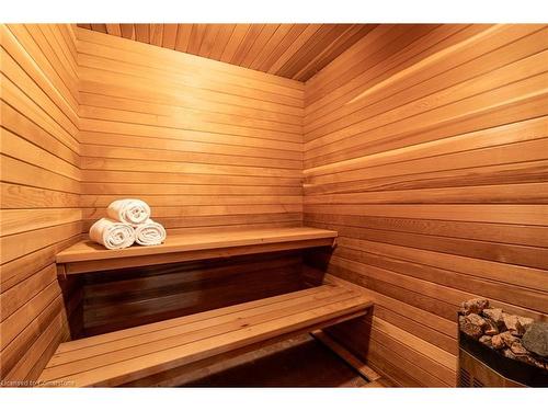 15 Marquette Drive, Kitchener, ON - Indoor Photo Showing Other Room