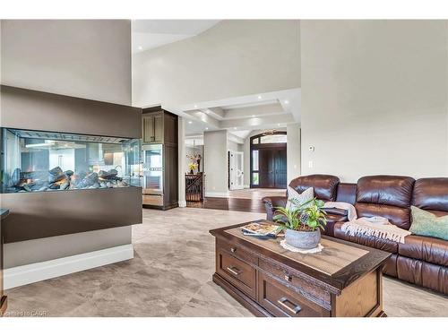 46 Anita Drive, St. Clements, ON - Indoor Photo Showing Living Room