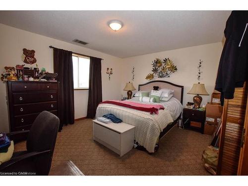 120 Parkdale Avenue N, Hamilton, ON 