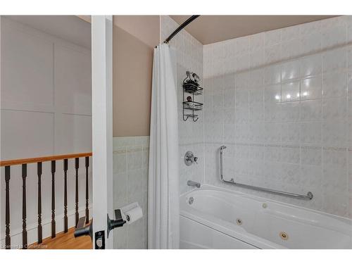316 Fennell Avenue W, Hamilton, ON - Indoor Photo Showing Bathroom