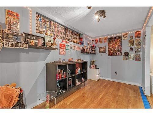 316 Fennell Avenue W, Hamilton, ON - Indoor Photo Showing Other Room