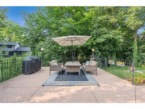 316 Fennell Avenue W, Hamilton, ON - Outdoor