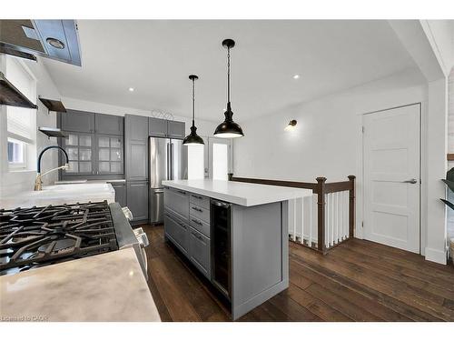28 Marion Crescent, Dundas, ON - Indoor Photo Showing Kitchen With Upgraded Kitchen